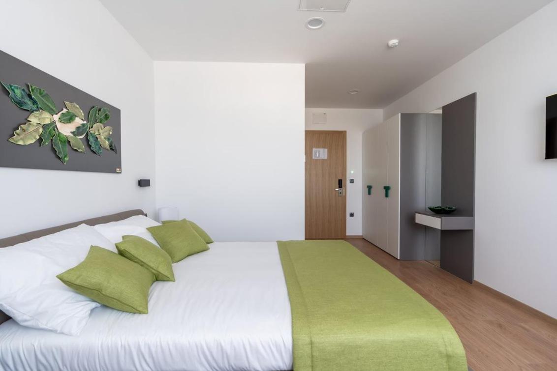 Hostel Green Donji Kraljevoc Eksteriør billede