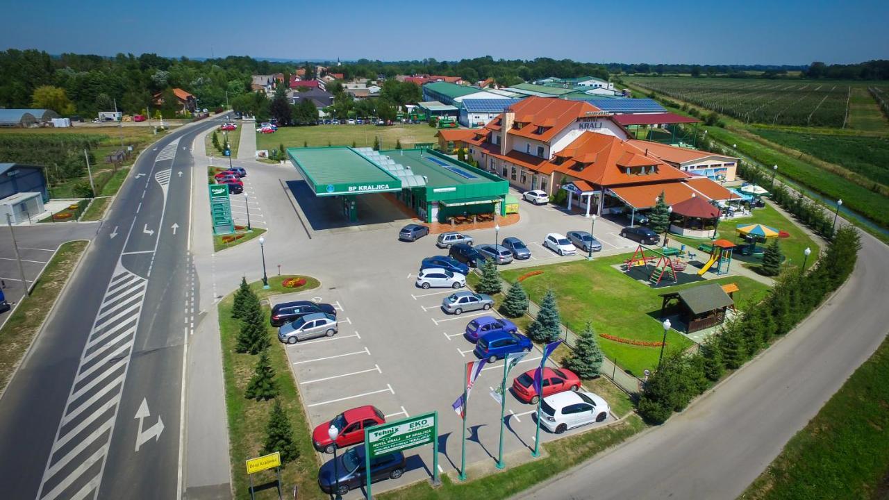 Hostel Green Donji Kraljevoc Eksteriør billede