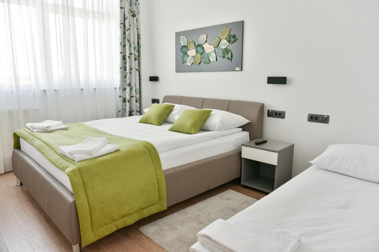 Hostel Green Donji Kraljevoc Eksteriør billede